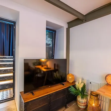 Rum_otto Taksim History&luxury Apartment